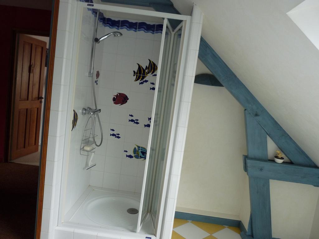 Chambres D'Hotes La Breachere Yvré-lʼÉvêque Kamer foto